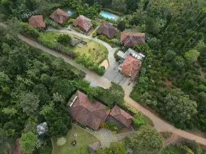 Aalterra Resort by the Almanac