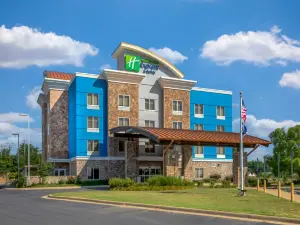 Holiday Inn Express & Suites HOT SPRINGS by IHG