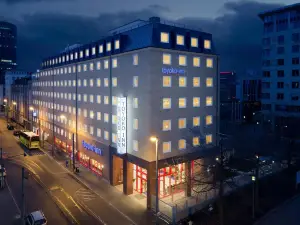 美茵河畔法蘭克福火車總站東橫INN