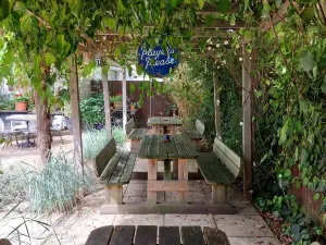 เดอะ ไฟว์ ไดเอิล อินน์