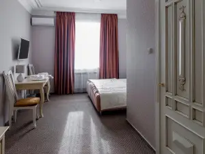 Afiny Hotel