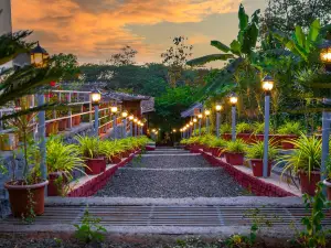 SpicyMango Saveda Farm & Cottages