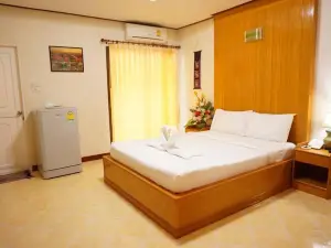Phimai Buri Apartment