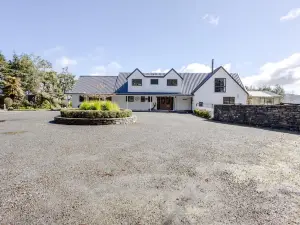 Westholm Lodge