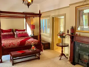 Bli Bli House Riverside Retreat
