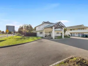 Birchwood Spa Motel