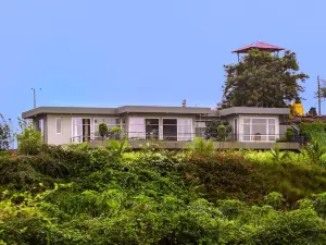 SaffronStays Serenity, Igatpuri