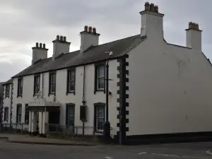 디노르벤 암스 호텔