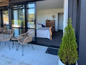 Moana Bnb, Picton
