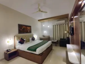 Hotel Shubhra Grand
