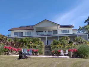 Taipa Coastal Retreat