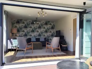 Huxley Retreat