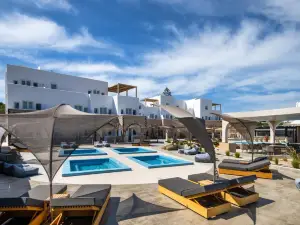 Aelia Luxury Suites
