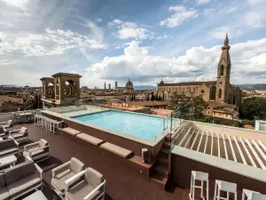 Plaza Hotel Lucchesi