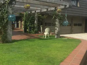 Dons Place