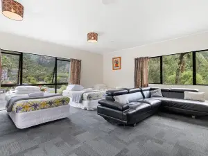 Riverside Accommodation