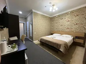 Hotel "CONTINENT" Halal