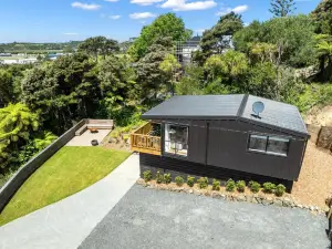 Tui & Nikau Cabins
