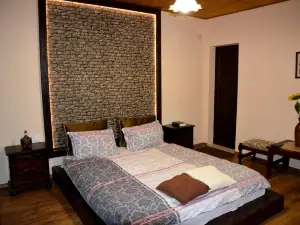 Guest House Raiski Kat