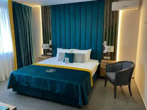 Green Garden Hotel (Грин Гарден)