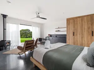 Chalet Grove Walburra Brook