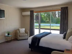 Flaxbourne Motels
