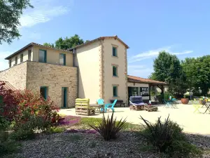 Terres de France - Natura Resort Pescalis
