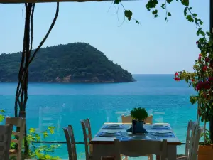 Agorastos Suites