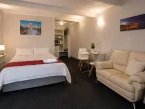 The Cave Motel