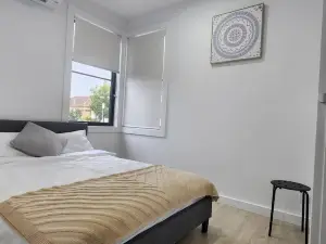 Sunshine Harmony Retreat (1A)