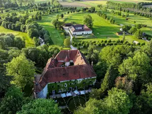 Schloss Ernegg