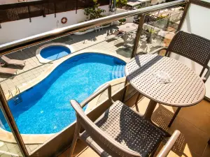 Petit Palau - Adults Only