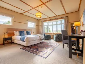 Lake Brunner Eco Lodge