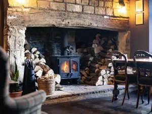 The White Hart, Wroughton