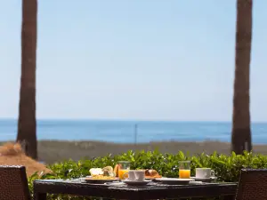Meia Praia Lagos - Beach Club Apartments