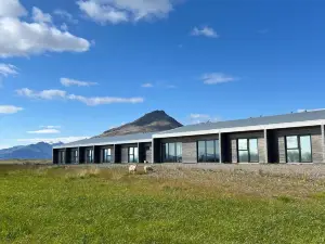 Seljavellir Guesthouse