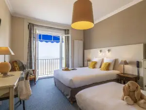 Cerise Royan - le Grand Hôtel de la Plage