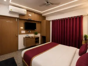 Luxmi Hotel