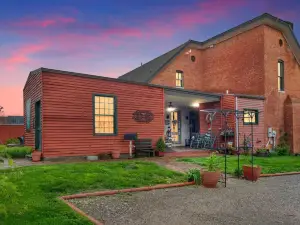 Main Street Bed & Breakfast