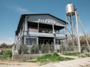 Silence hotel