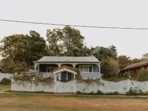 Dwellingup Retreat