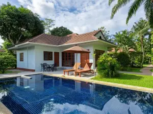 Alisea Pool Villa Aonang
