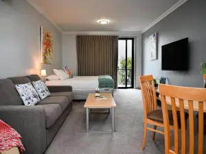 Mansfield Apartments