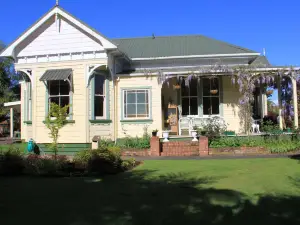 Regan House