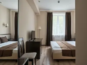 Korona Hotel