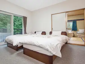 天神ロッジ (Tenjin Lodge)