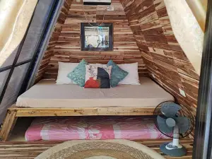 Arzel Resort
