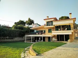 Moriel Seaside Homes Suites