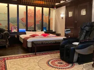 維納斯麗茲飯店-限成人