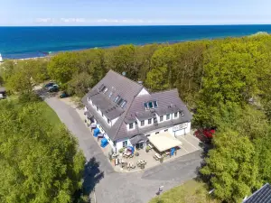 Dünenhotel am Meer